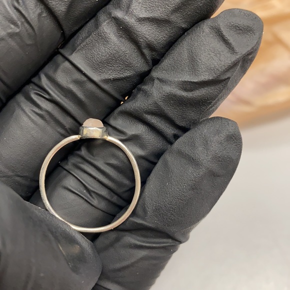 Quartz Ring - Picture 2 of 3